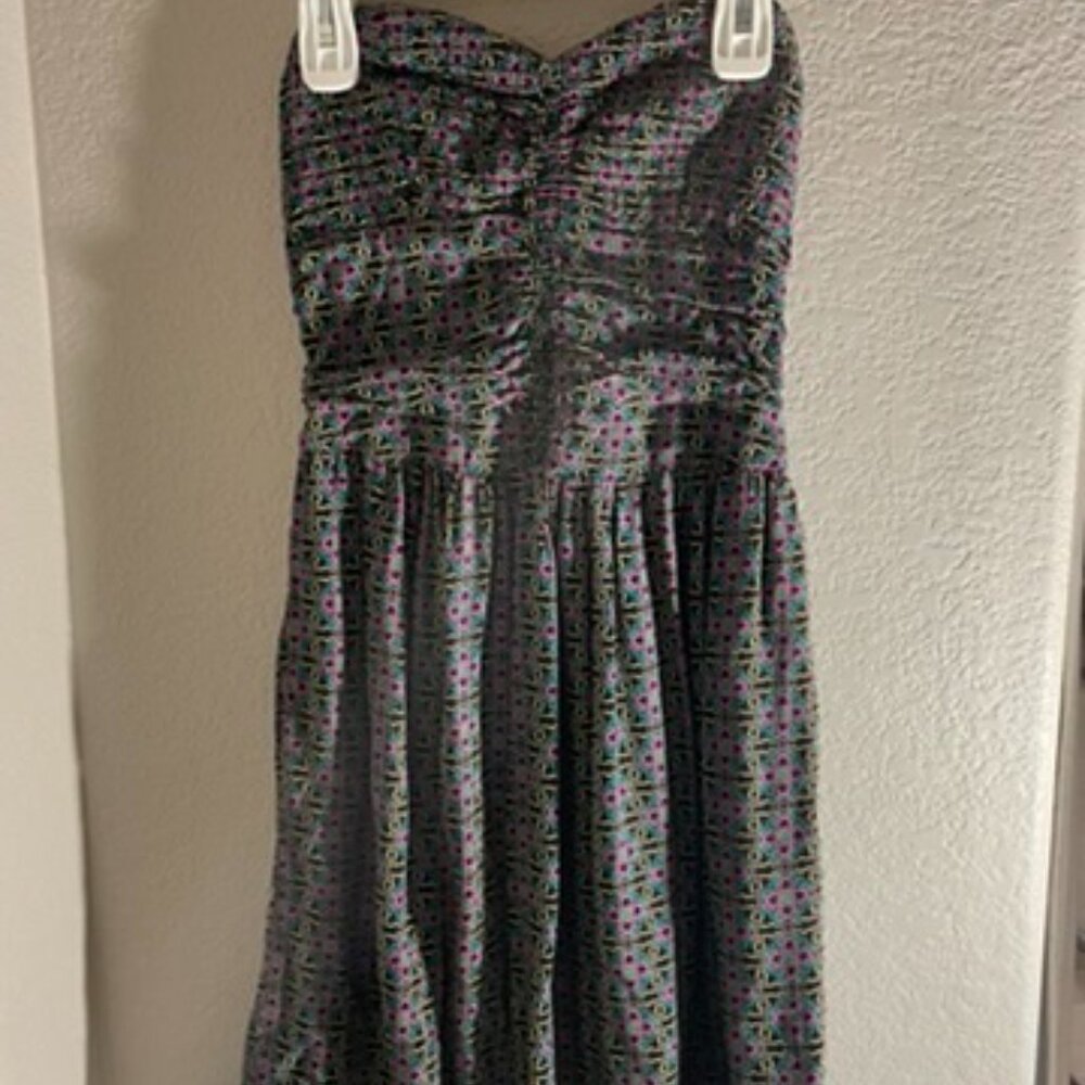 Xhilaration Medium Strapless Midi Dress with Geometric Patterning